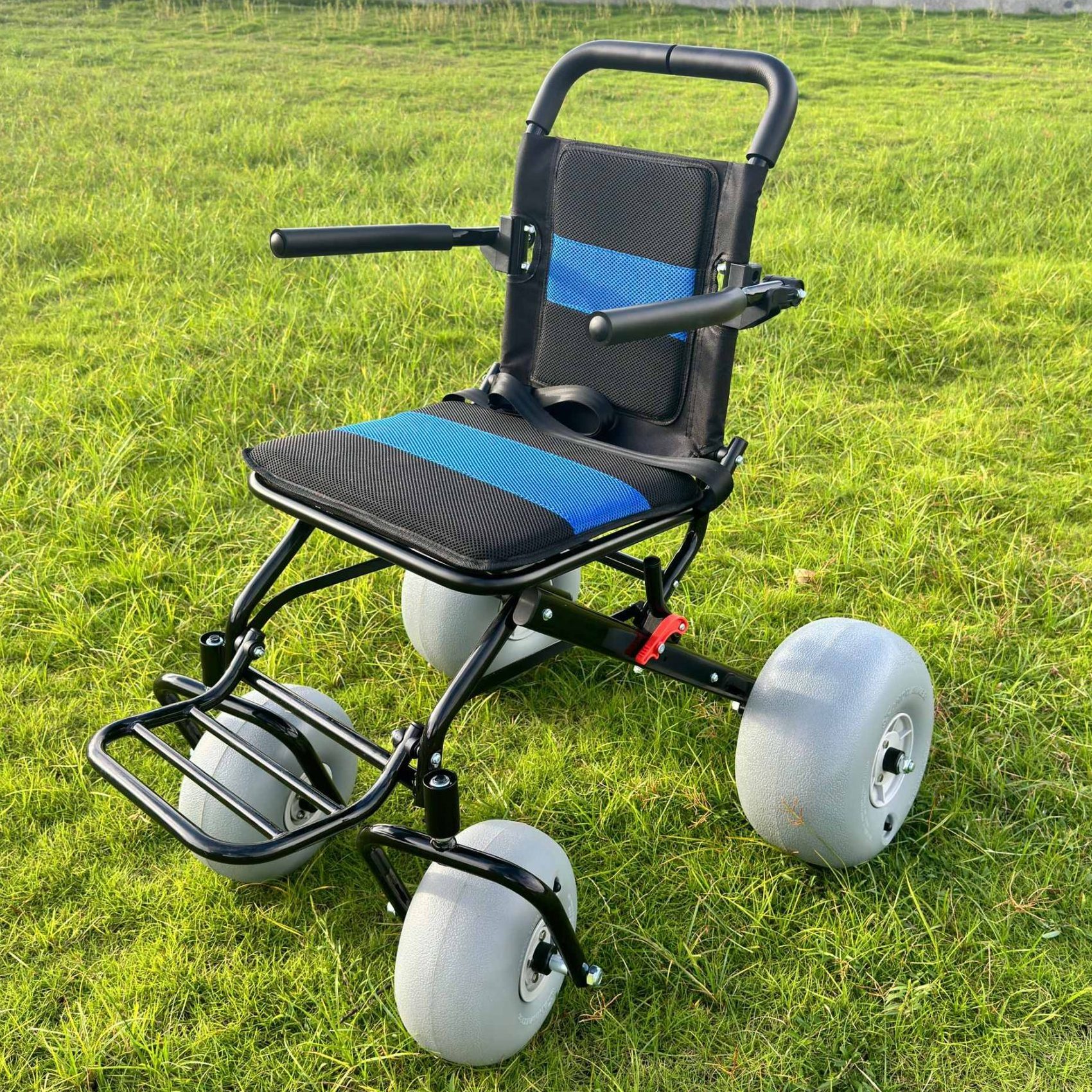 Amphibious Floating Wheelchair